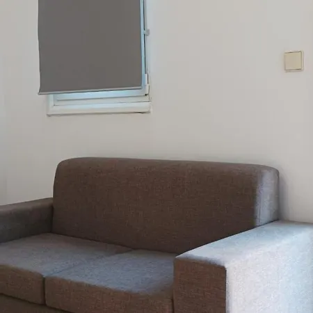アパートホテル Halkidiki 3*